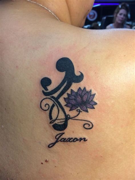 This can create amazing complete tattoo designs and add a bit of value to the name since. All Name Tattoos - Can You Spot Your Name? | Tattoos Beautiful