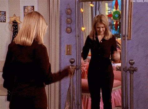 Will There Be A Sabrina The Teenage Witch Reboot POPSUGAR Entertainment