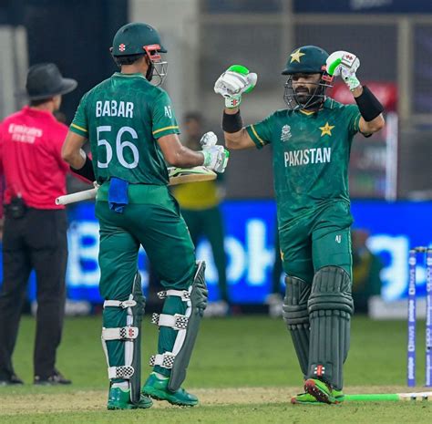 Pakistan Beat India By 10 Wickets First In World Cup
