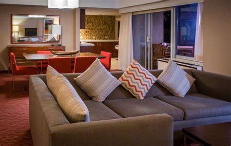 Последние твиты от holiday inn (@holidayinn). Holiday Inn San Francisco - Deal up to 50% Off - New24Deals