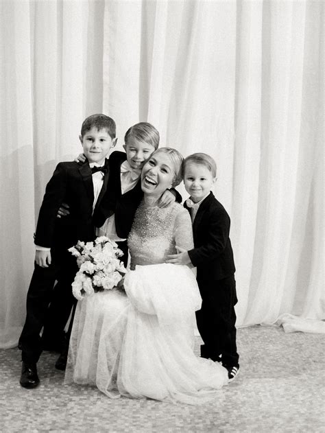 Wayne Gretzkys Son Ty Wed His Bride Sara At A Modern Gatsby Wedding In