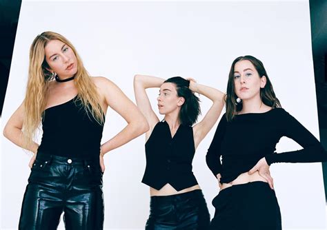 Haim Recruit Taylor Swift For Gasoline Remix • Music Daily