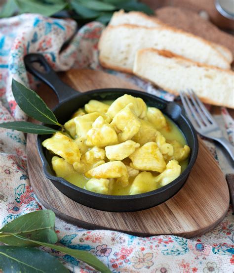 Maybe you would like to learn more about one of these? Ricetta straccetti di pollo alla curcuma | Mamma Gy