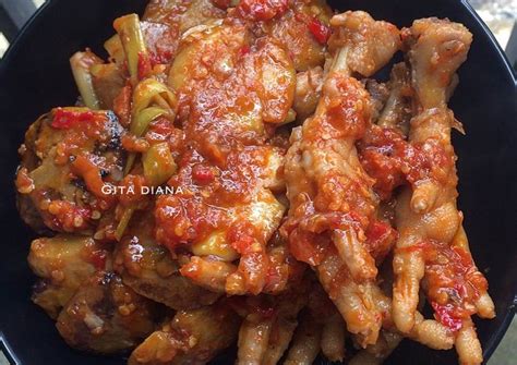 Ceker ayam bisa dibilang kuliner eksotis. 8 Resep Ceker Mercon Terbaru dengan Rasa Pedas yang Menggoda