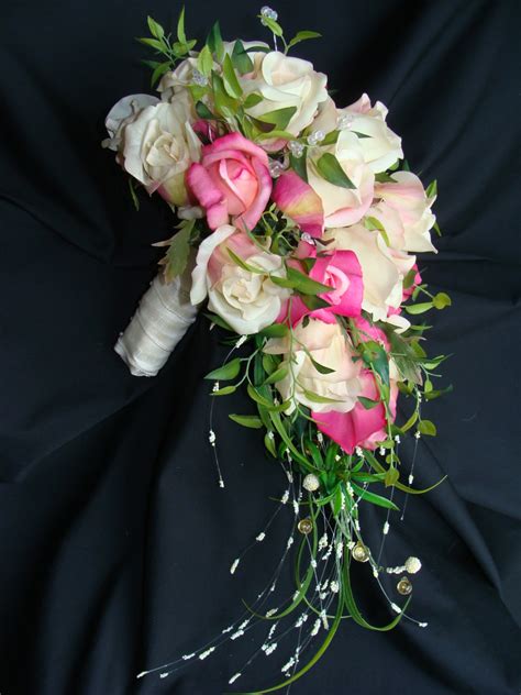 Make Your Own Bridal Flowers And Wedding Bouquets Holidappy