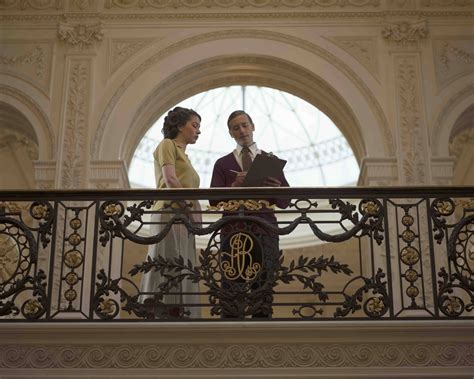 Take a look inside buckingham palace ig. Smithsonian goes Inside Buckingham Palace - TBI Vision