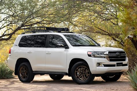 2020 toyota land cruiser urj200 heritage edition for sale on bat auctions sold for 101 000 on