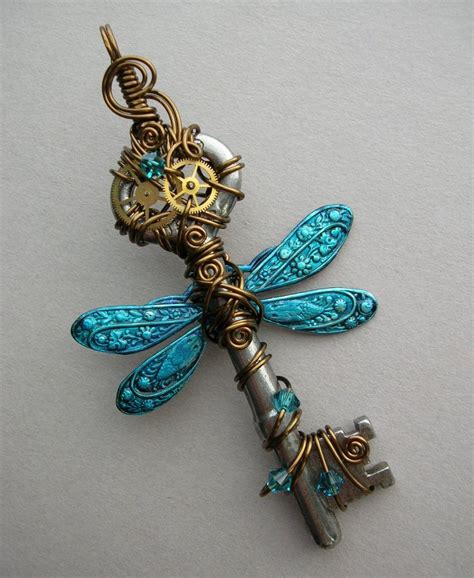 Dragonfly Key Wire Jewelry Jewelry Crafts Jewlery Jewellery Box