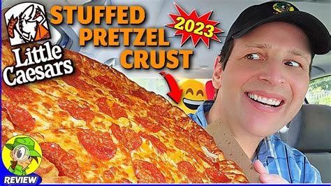 Little Caesars Stuffed Pretzel Crust Pizza 2023 Review 💪🧀🥨🍕 ⎮ Its