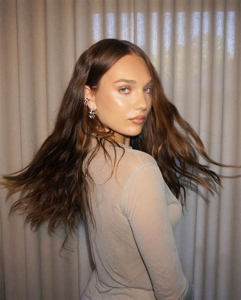 Maddie Ziegler See Through 4