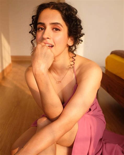 Sanya Malhotra Bold Enough To Show Us Cleavage And Sexy Enough To