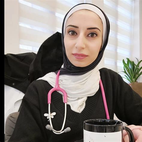 الدكتورة شيماء ضمرة أخصائية طب الأطفال و حديثي الولادة