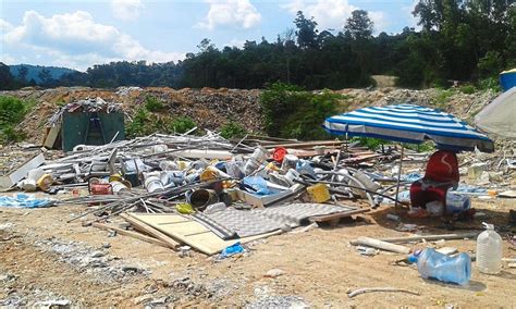 The form was signed by one misriah binte amirin claiming to be the attorney of the second respondent. Illegal dumpsites still thriving in Gombak | The Star