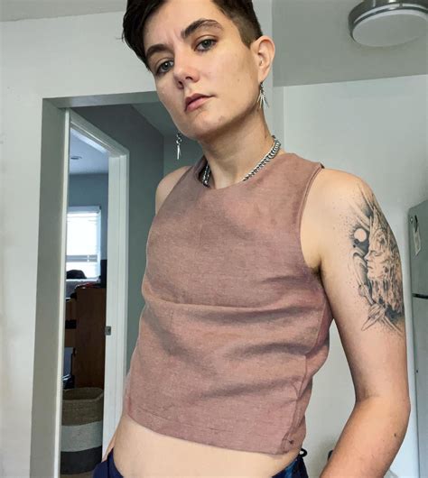 Sewed This Top Post Top Surgery And Wow The Gender Euphoria Is Real Rnonbinary