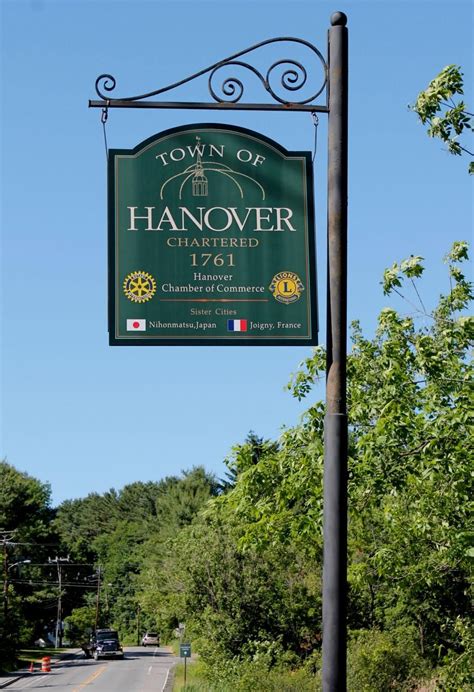 Hanover New Hampshire Town Welcome Sign University Of Richmond
