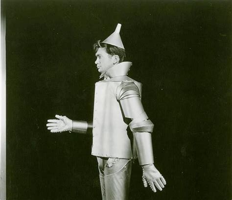 Buddy Ebsen Was To Have Played The Tin Man In The Wizard Of Oz But Had An Allergic Reaction To