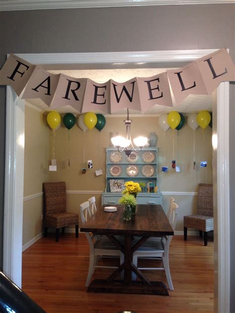 Table Decoration Ideas For Farewell Party