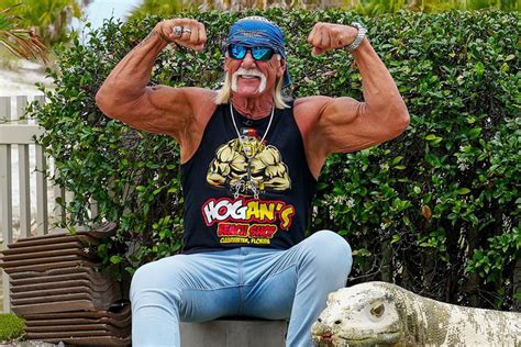Hulk Hogan To The Rescue Wrestling Icon Turns Real Life Hero In