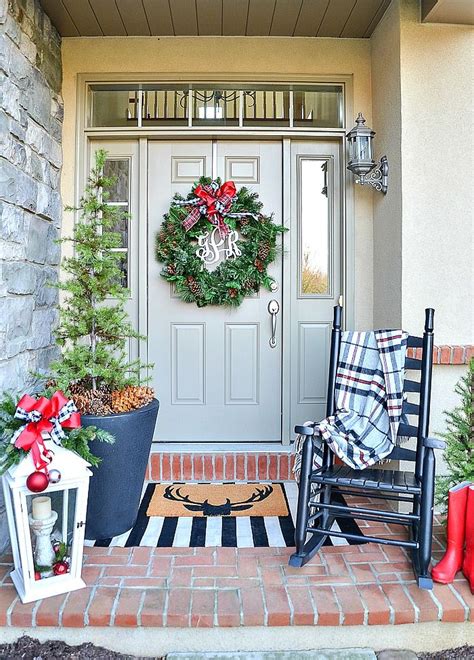 How To Decorate A Small Porch For Christmas Front Porch Christmas