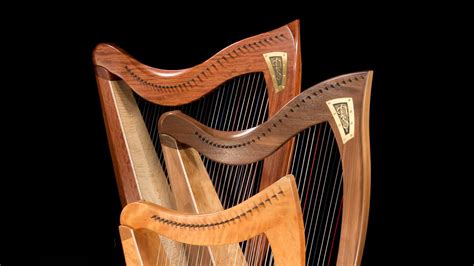 Harp Woods And Anatomy Dusty Strings