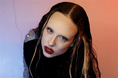 Five Minutes With Allie X Photo Essay Line Of Best Fit