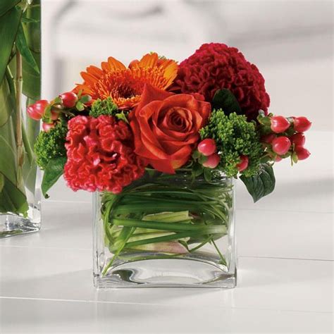 The earliest known flower arranging dates back to ancient egypt. short square vases | Thanksgiving flower arrangements ...