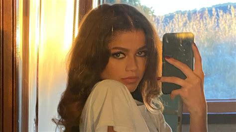 Zendaya Rightly Retains Her Icon Status As She Corrects A Gendered Question From A Journalist