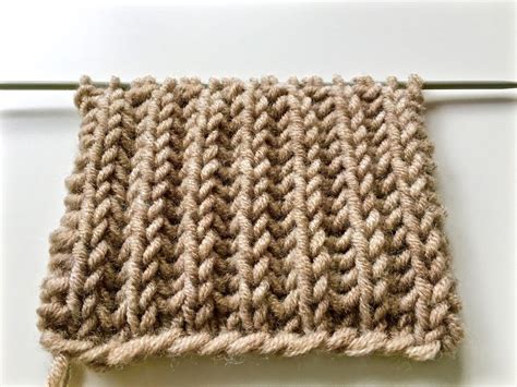 knitting patterns BRIOCHE STITCH le point de tricot côte anglaise