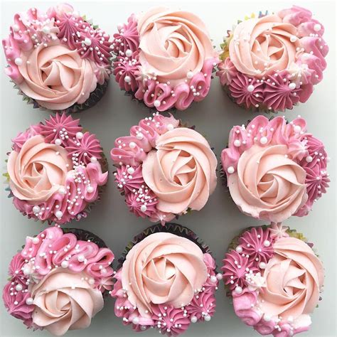 Javaria On Instagram Cupcake Cake Designs Rose Cupcakes Cupcakes