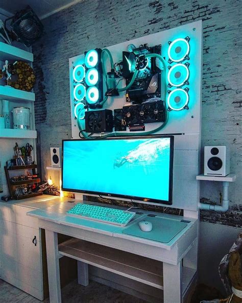 Gamer Must Have On Instagram This Wallmounted Rig Setup Is Insane 😍