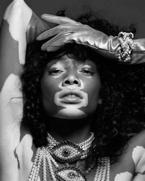Retro Fashion Trends Old Is The New New Winnie Harlow Portrait