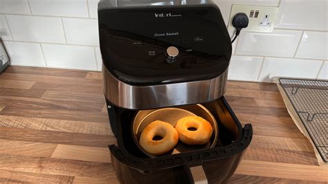 I Made Air Fryer Donuts So Well My Partner Thought They Were From