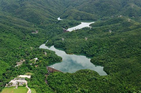 前往方法： 公交路線：1（ 尖沙咀碼頭 » 竹園； 經：旺角）、1a（尖沙咀碼頭 » 中秀茂坪；經：旺角、觀塘）、9（尖東（麼地道） » 彩福邨；經：旺角）、41a（尖沙咀東 » 長安）. 水務署 - 香港仔水塘