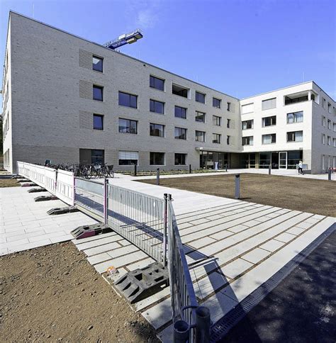 Haus in freiburg im breisgau mieten. Das Pflegeheim Haus Heiliggeist an der Johanniterstraße ...