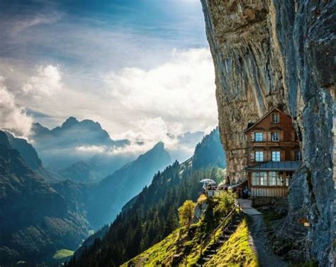 The Most Amazing Hotels Around The World 47 Pics