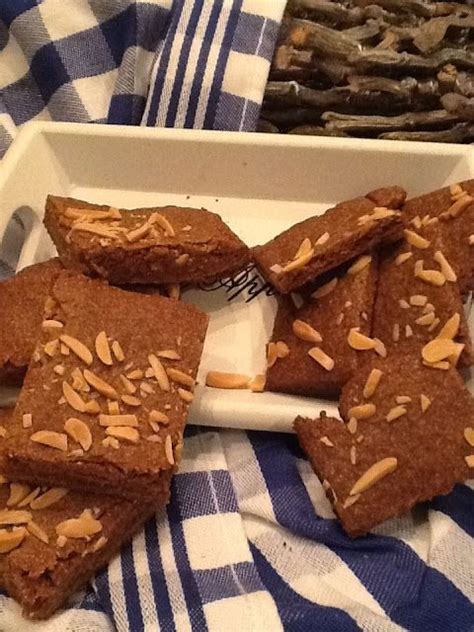 Uit mijn keukentje Speculaasbrokken en gevulde speculaas