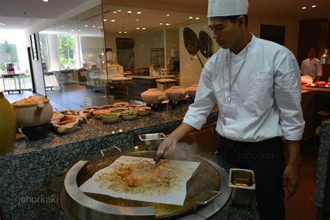Отель okid hotel permas jaya 1* расположен в малайзии по адресу: Johor Buffet - Cafe BLD in Renaissance Johor Bahru Hotel ...