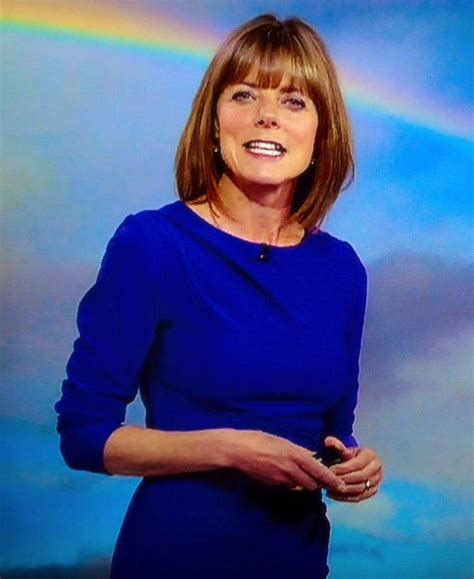 Louise lear is looking wonderful on bbc world weather. Louise Lear OMG she gives it good, weather or NOT! in 2020 ...