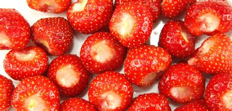 Macerated Strawberries With Sugar Errens Kitchen