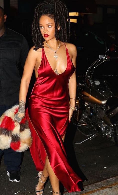 Rihanna Red Dress Dreads Evening Gown Hot Rihanna Pictures Evening Gown Formal Wear