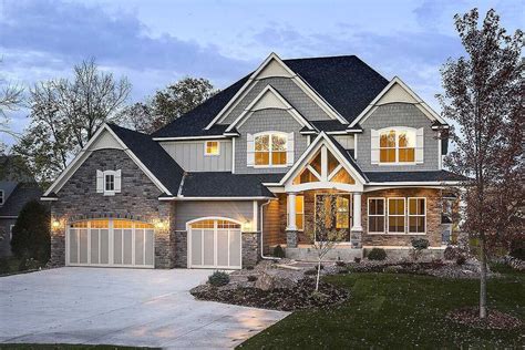 Things You Need To Know About A Craftsman Style House Craftsman House