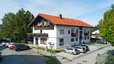 Das günstigste angebot beginnt bei € 44.000. Wohn- und Geschäftshaus in Geretsried / Gelting - Bartsch ...