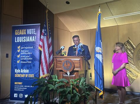 On Day 1 of qualifying, Louisiana candidates slam business as usual