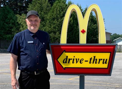 Meaford McDonalds Manager Recognized With National Award The Meaford