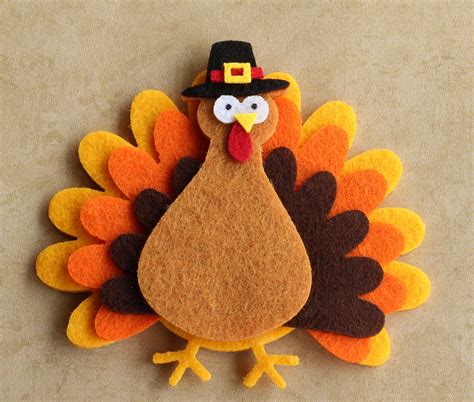 20 Easy Thanksgiving Crafts For Kids To Keep Them Busy