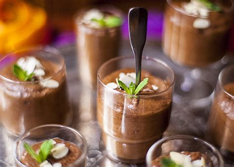 Calories in sugar free chocolate. These 10 Low-Carb Desserts Are Practically Guilt-Free ...