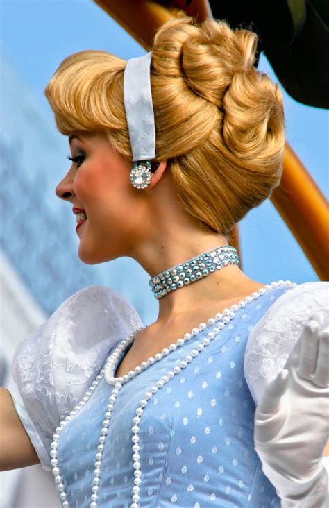 ️how To Do A Cinderella Hairstyle Free Download