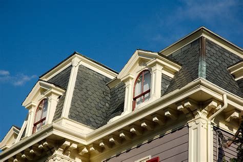 The Advantages And Disadvantages Of A Mansard Roof