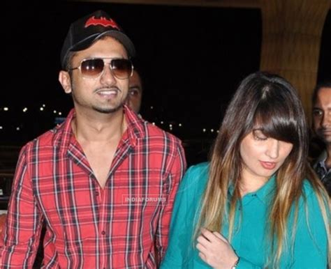 Yo Yo Honey Singh39s Wife Shalini First Photos Leaked