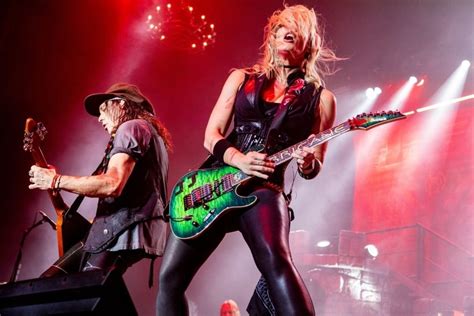 Nita Strauss Sexy 15 Photos TheFappening